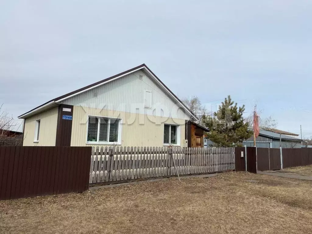 Дом в Хакасия, Алтайский район, с. Краснополье ул. Строителей (75 м) - Фото 1