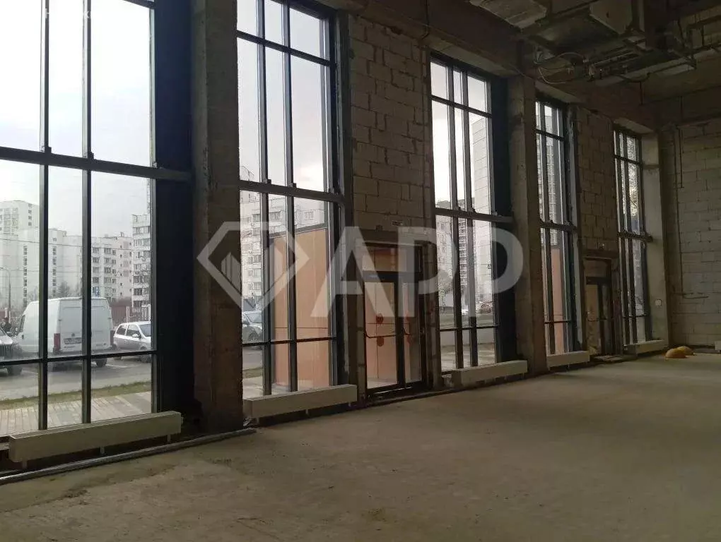 Торговая площадь (750 м) - Фото 2