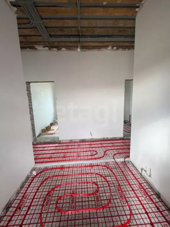 Дом в Калмыкия, Элиста ул. Имени Ивана Конкаева, 99 (100 м) - Фото 2