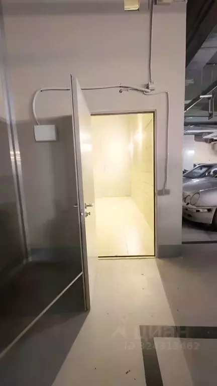 Гараж в Москва ул. Народного Ополчения, 15с5 (12 м) - Фото 1