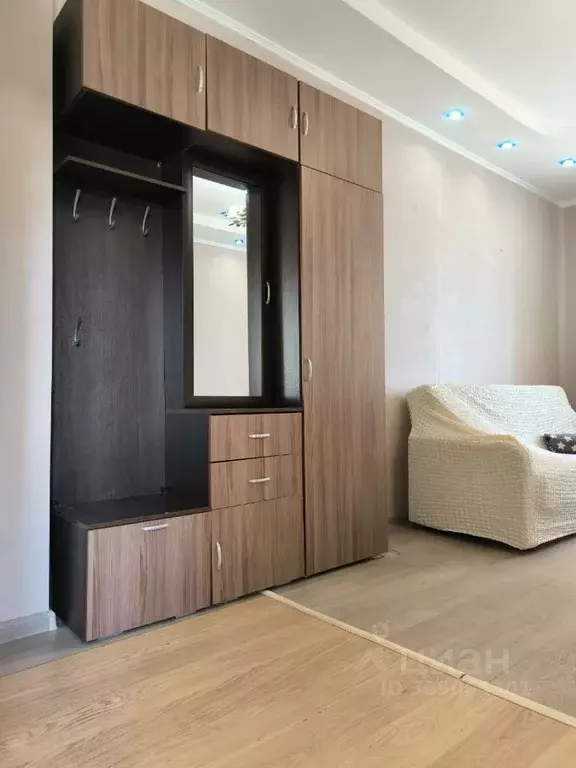 Комната Новосибирская область, Новосибирск ул. Никитина, 3 (21.0 м) - Фото 2