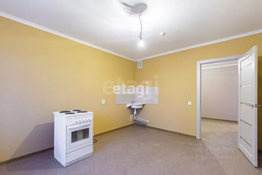 2-к кв. Тюменская область, Тюмень ул. Александра Митинского, 4 (67.3 ... - Фото 2