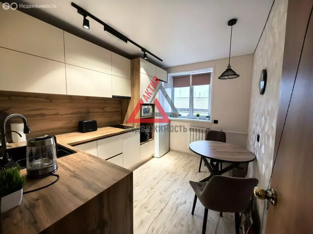 2-комнатная квартира: село Колчедан, Заводская улица, 2 (45.4 м) - Фото 1