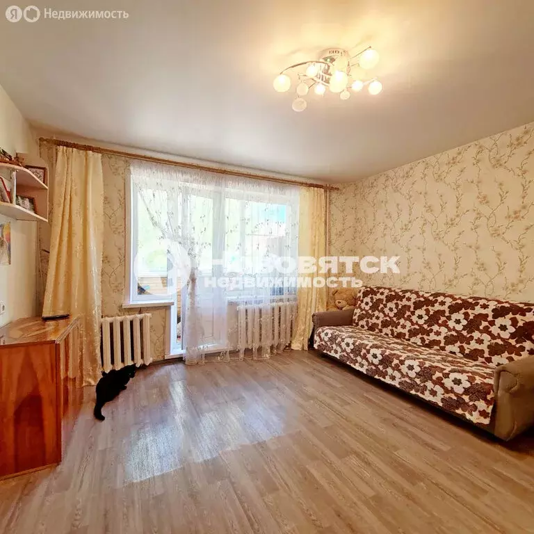 2-комнатная квартира: Шутовщина, Октябрьская улица, 6 (49 м) - Фото 1