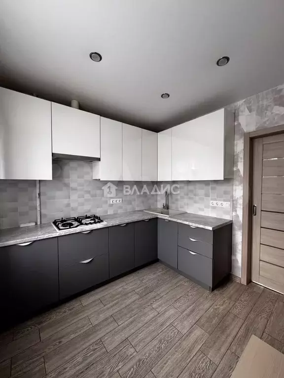 3-к. квартира, 71 м, 7/10 эт. - Фото 1