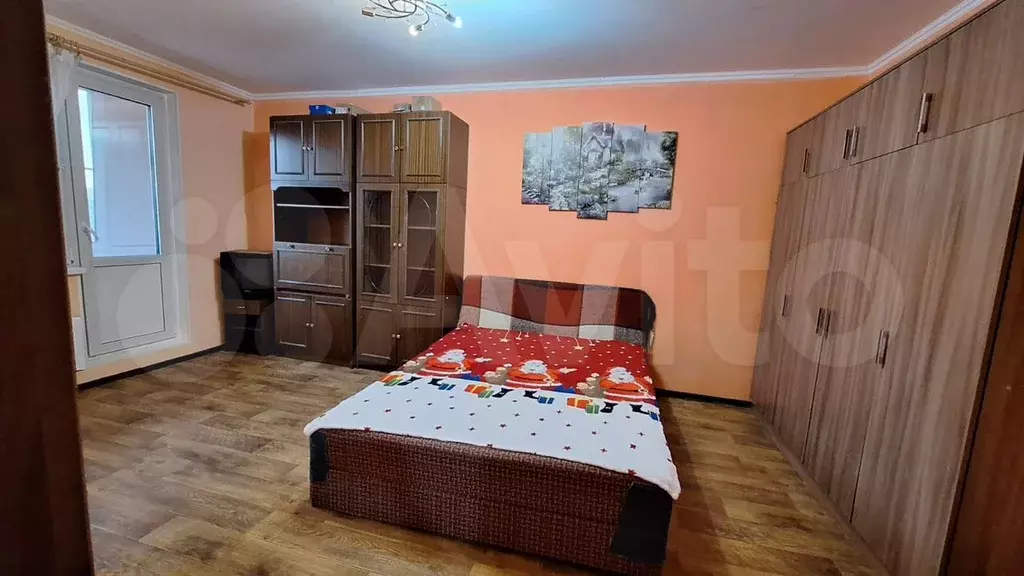 1-к. квартира, 42 м, 3/17 эт. - Фото 0