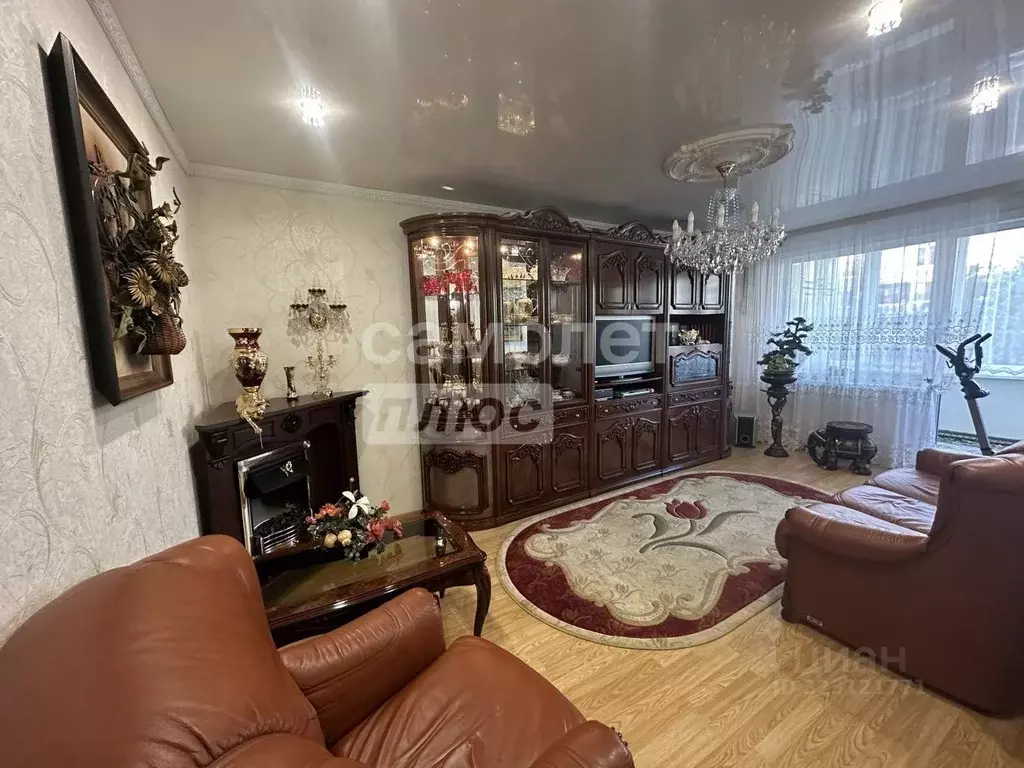 3-к кв. Иркутская область, Иркутск ул. Баумана, 233 (64.0 м) - Фото 2