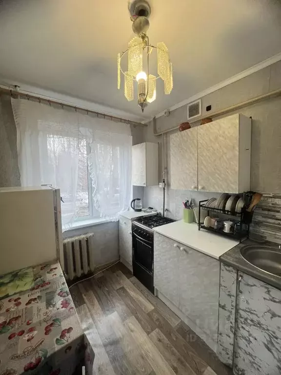 1-к кв. Омская область, Омск Средняя ул., 5/1 (30.4 м) - Фото 0