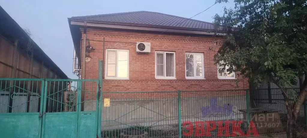 Дом в Краснодарский край, Крымск Резервная ул., 30 (66 м) - Фото 1