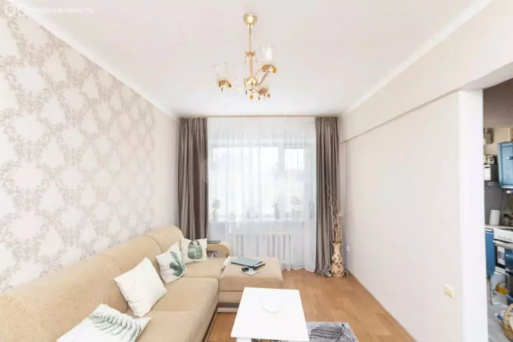 3-комнатная квартира: Ишим, улица Красина, 11 (53.7 м) - Фото 2