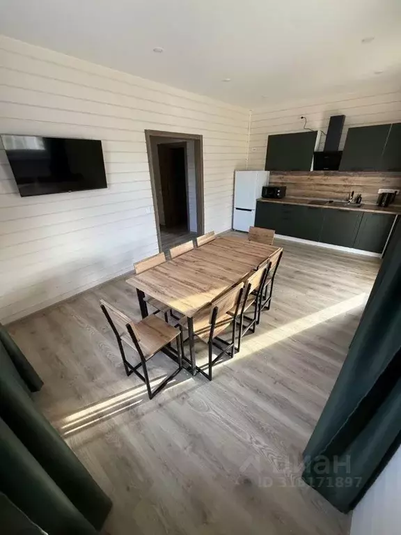 Дом в Ленинградская область, Новая Ладога Волховский район, Шкиперская ... - Фото 2