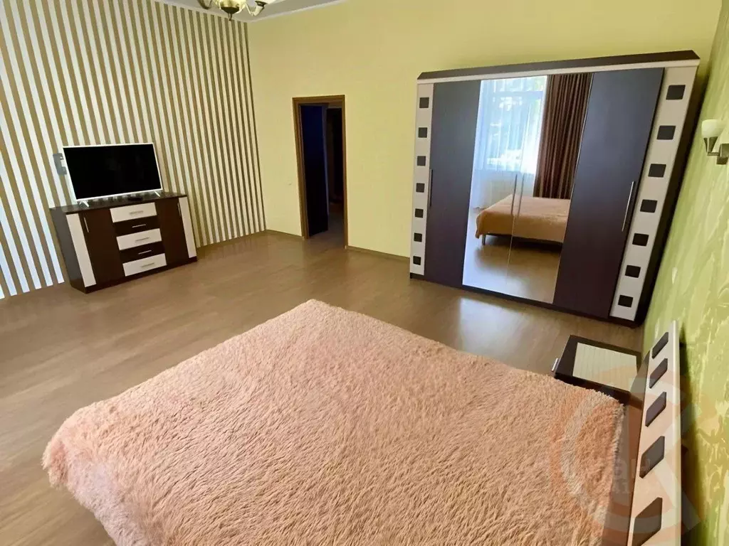 2-к кв. Крым, Евпатория ул. Шевченко, 37 (113.0 м) - Фото 1