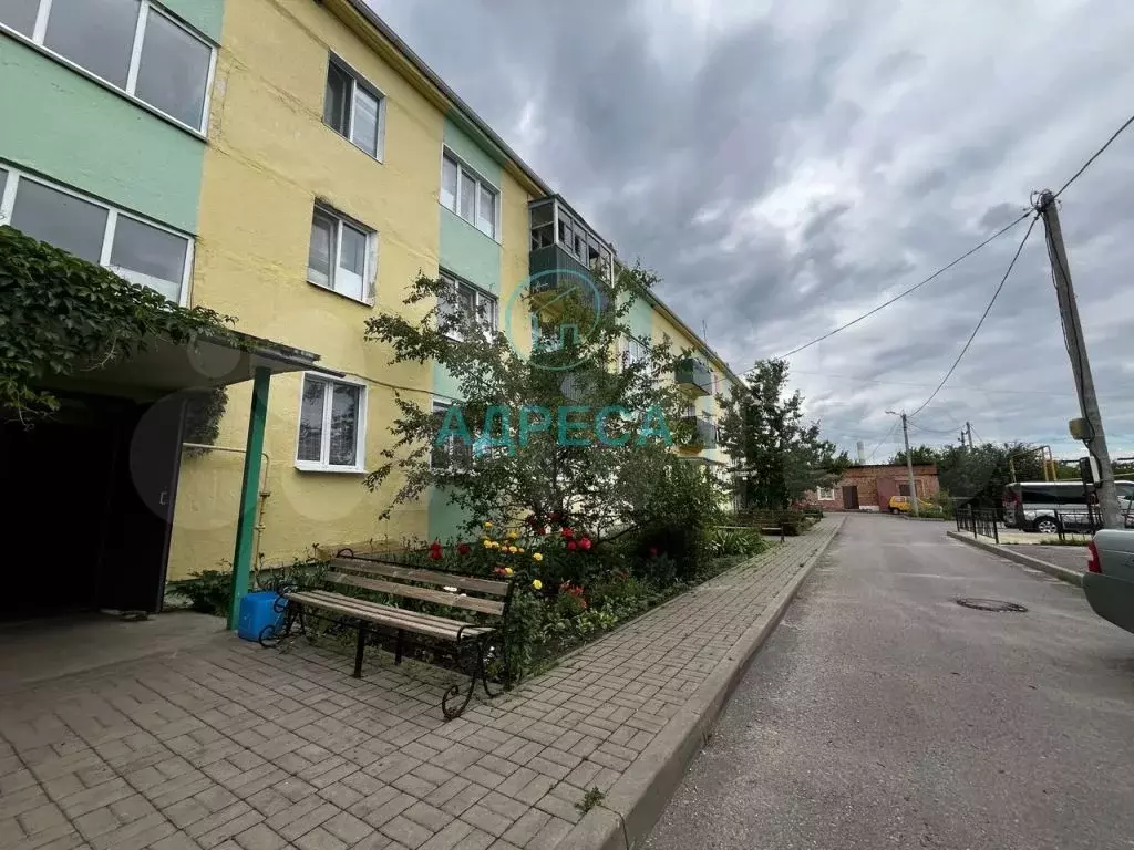 2-к. квартира, 37 м, 1/3 эт. - Фото 0