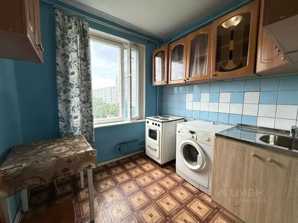 2-к кв. Москва ул. Лескова, 10Б (46.0 м) - Фото 1