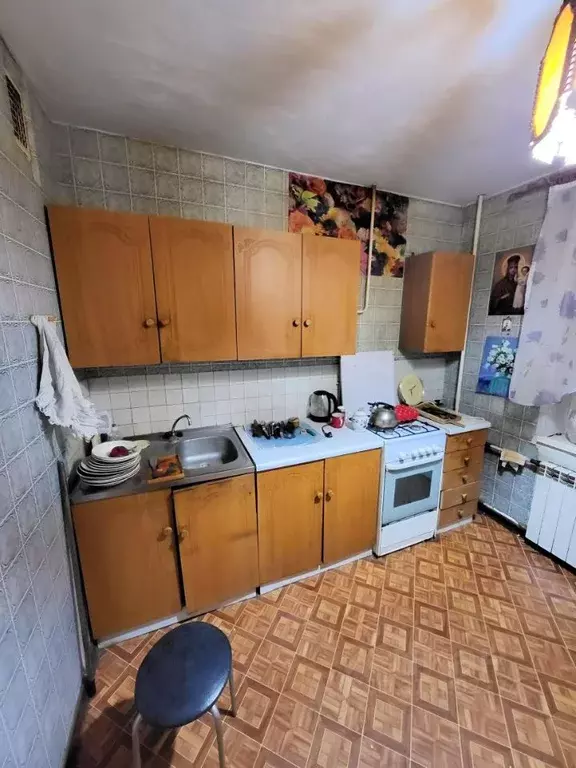 4-к кв. Псковская область, Псков Коммунальная ул., 52 (88.0 м) - Фото 0