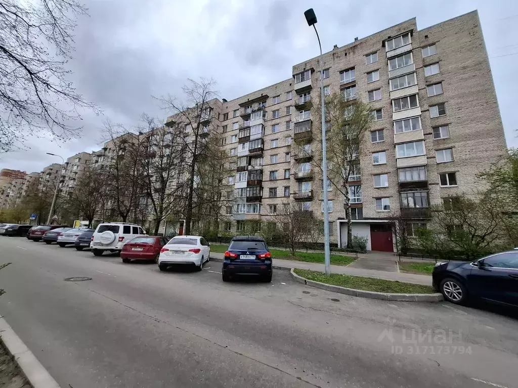 2-к кв. Санкт-Петербург ул. Турку, 11к1 (46.9 м) - Фото 0