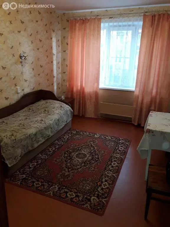 3-комнатная квартира: посёлок Оредеж, улица Карла Маркса, 9 (72.2 м) - Фото 2