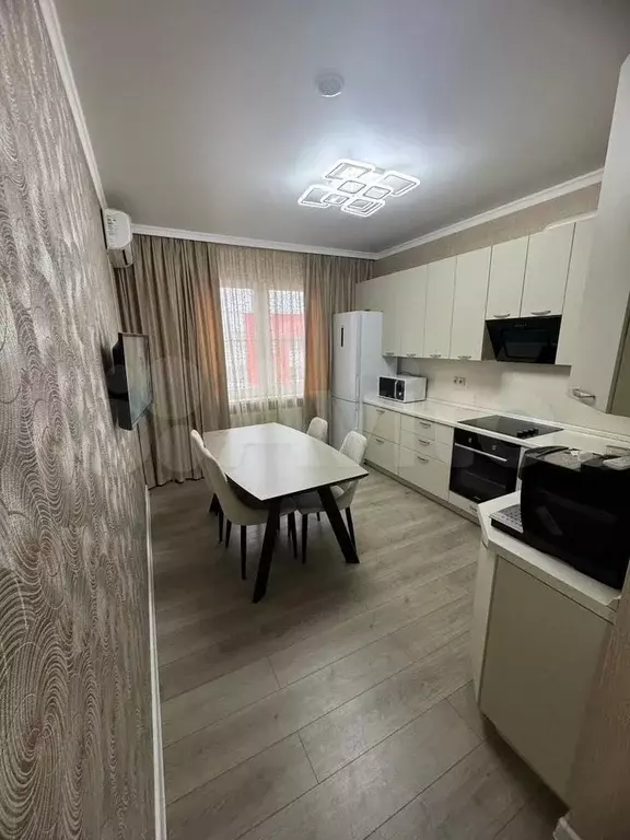 2-к. квартира, 56,2 м, 8/8 эт. - Фото 1