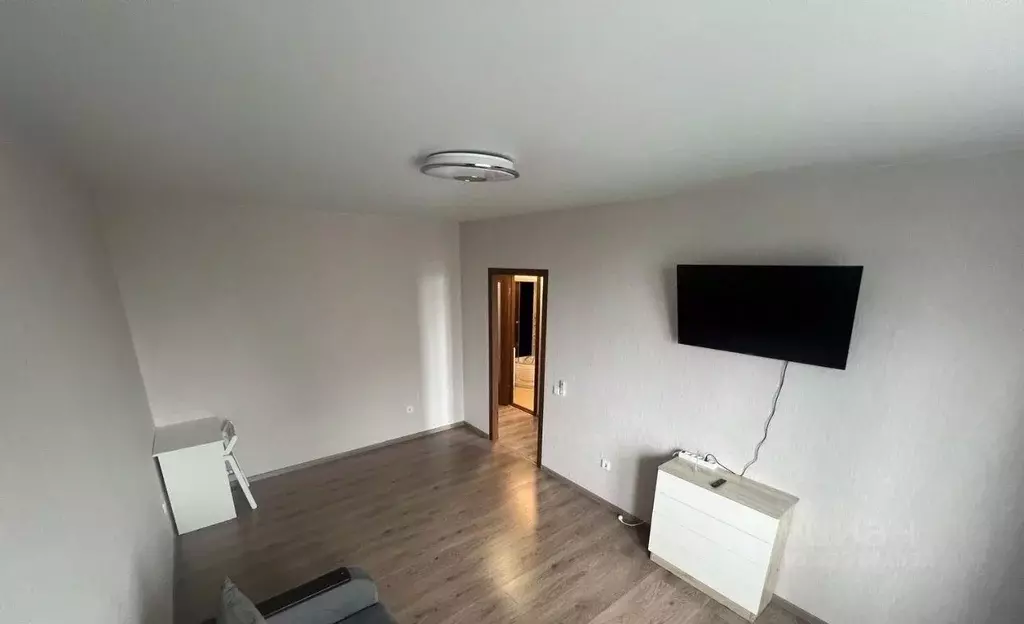 1-к кв. Тюменская область, Тюмень Антипино мкр, ул. Беловежская, 7к1 ... - Фото 1