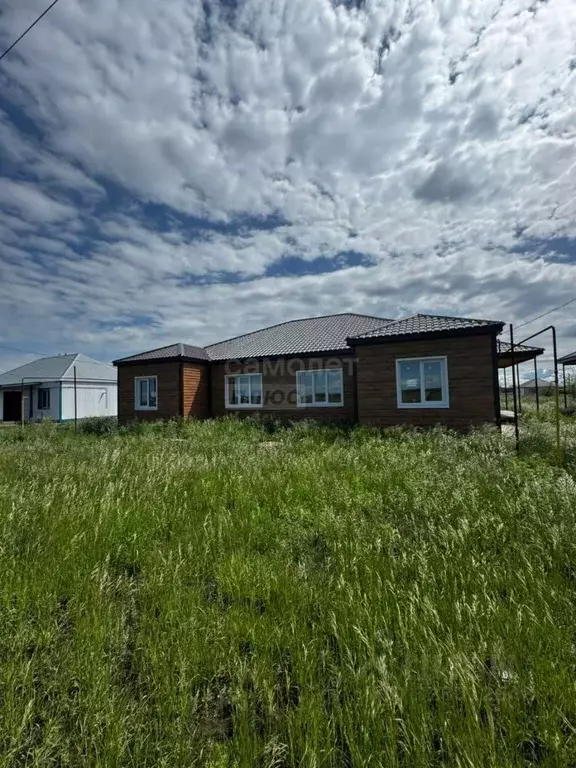 Дом в Оренбургская область, с. Ташла ул. Артема Коровина, 17 (91 м) - Фото 1