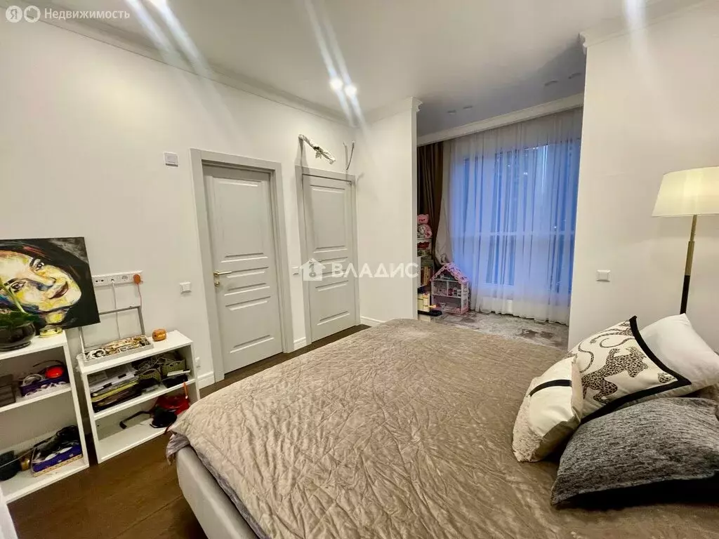 1-комнатная квартира: Москва, улица Мустая Карима, 12 (57.8 м) - Фото 2