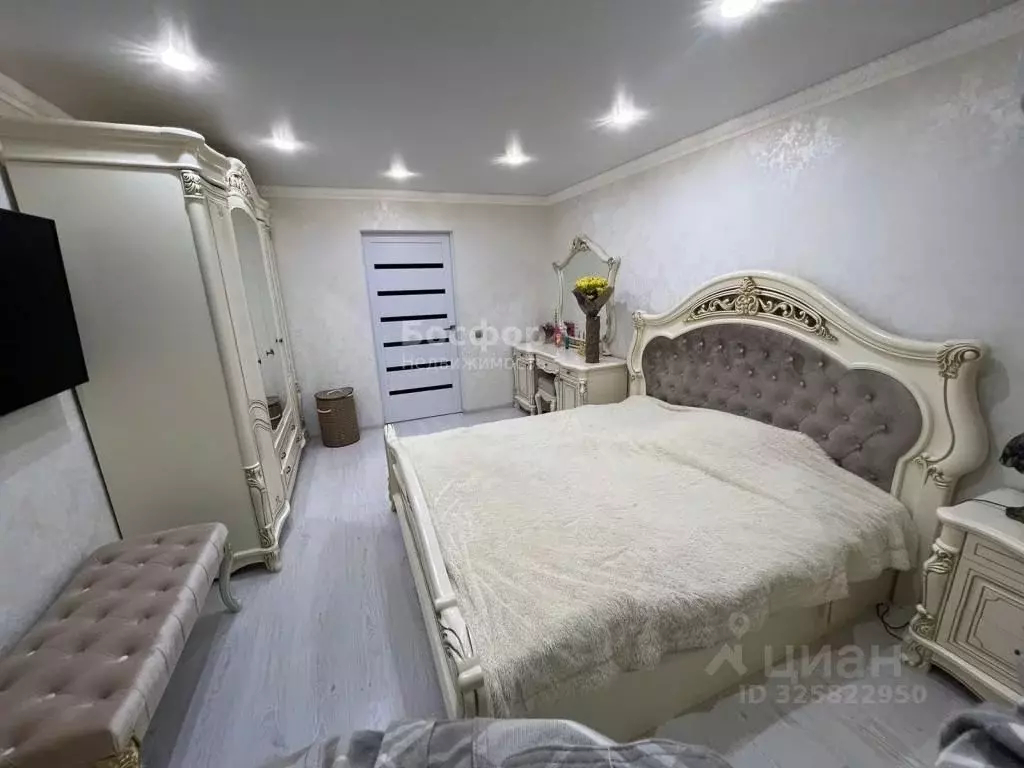 2-к кв. Крым, Феодосия ул. Чкалова, 96 (58.0 м) - Фото 2