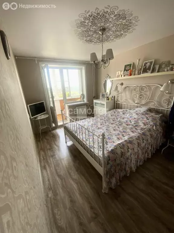 3-комнатная квартира: Каменск-Уральский, улица Кирова, 11 (57.6 м) - Фото 0