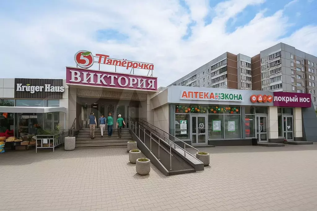 Аренда торгового помещения в ТЦ, 58.8 м - Фото 1