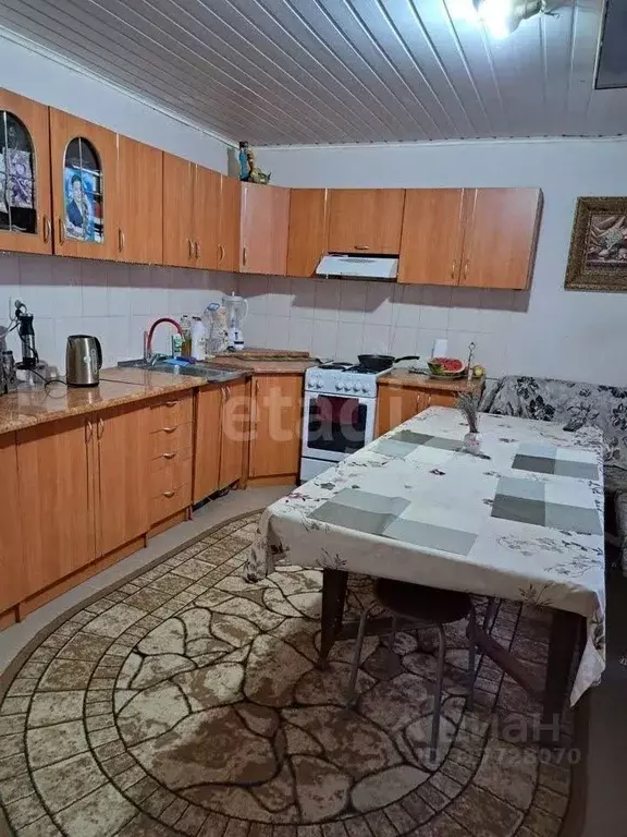 3-к кв. Крым, Советский пгт ул. Степная (100.0 м) - Фото 0