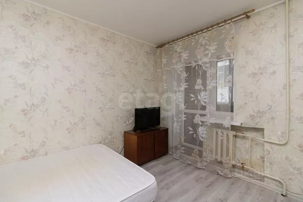 2-к кв. Тюменская область, Тюмень Мельничная ул., 8 (61.4 м) - Фото 1