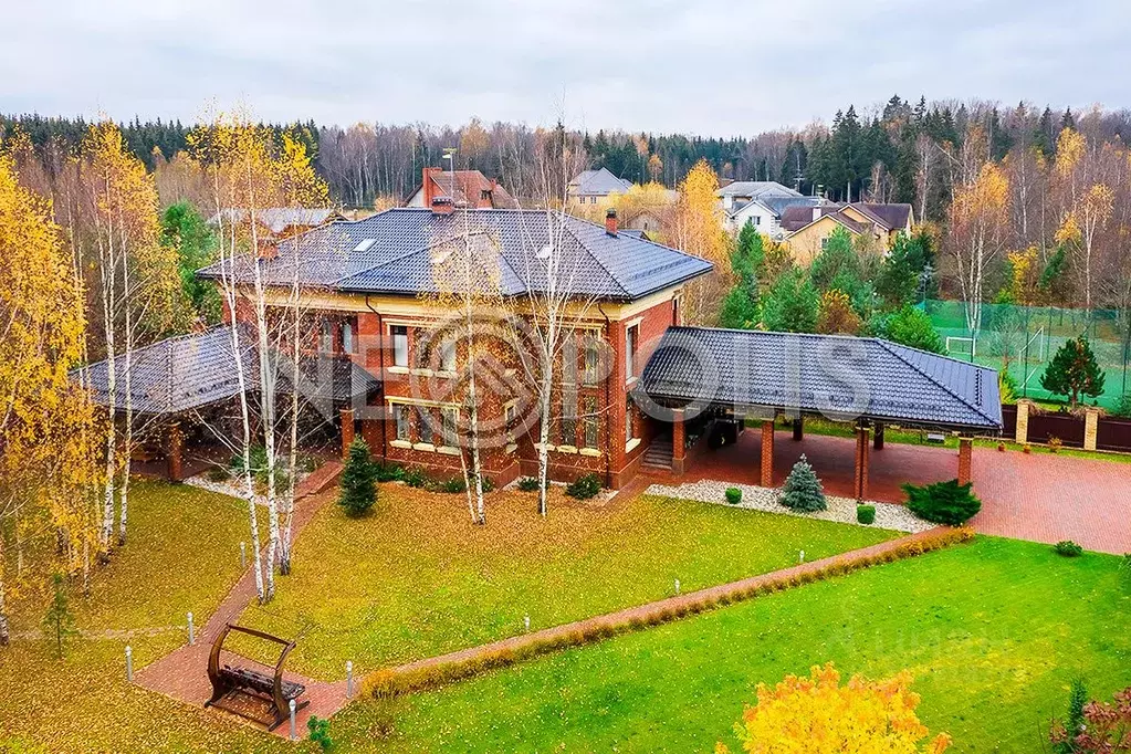 Коттедж в Москва Лесное озеро кп,  (392 м) - Фото 1