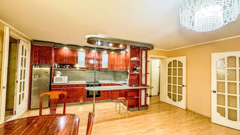 3-к кв. Крым, Симферополь ул. Тургенева (105.0 м) - Фото 1