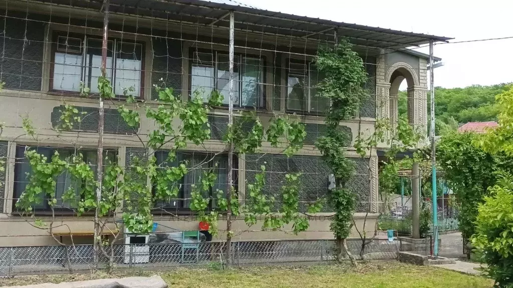 Дом в Краснодарский край, Туапсинский муниципальный округ, с. Пляхо ... - Фото 1