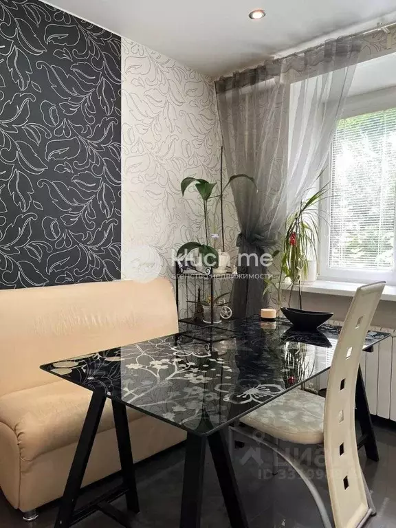 1-к кв. Татарстан, Казань ул. Гарифьянова, 8 (40.6 м) - Фото 1