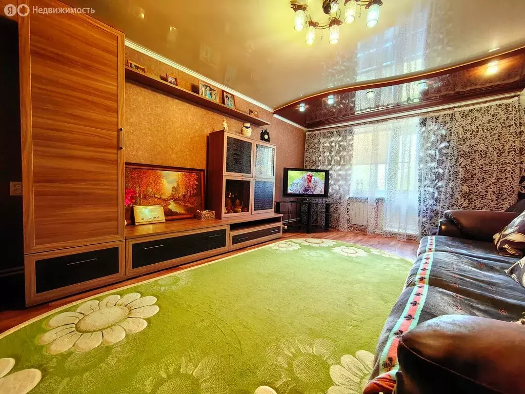 3-комнатная квартира: Грязи, Привокзальная улица, 12Б (67.9 м) - Фото 1