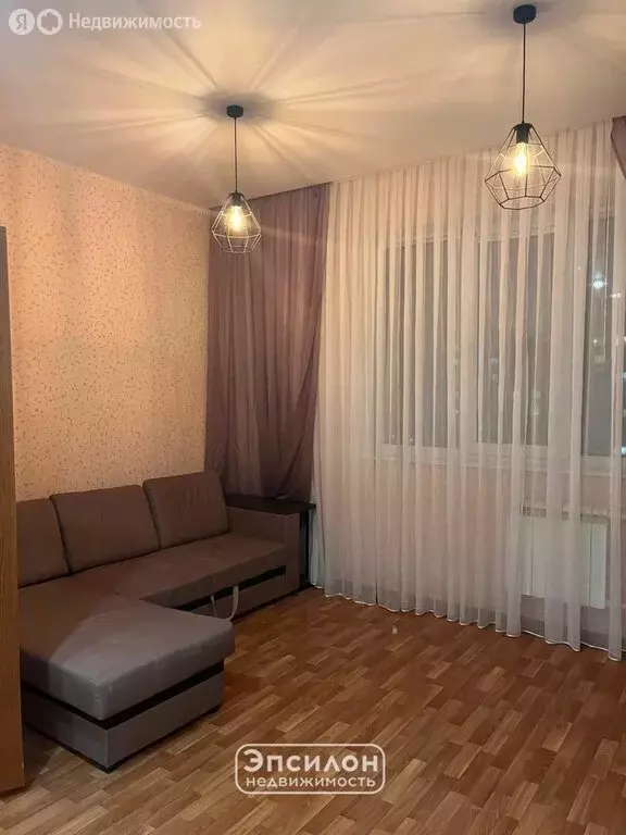 1-комнатная квартира: Курск, проспект Вячеслава Клыкова, 8 (50.5 м) - Фото 0