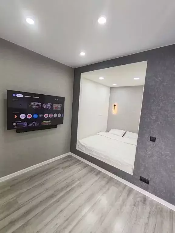 Студия Приморский край, Владивосток ул. Анны Щетининой, 14 (35.0 м) - Фото 1