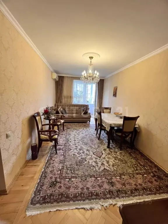 3-к кв. Дагестан, Махачкала ул. Джамалутдина Атаева, 4 (70.0 м) - Фото 0