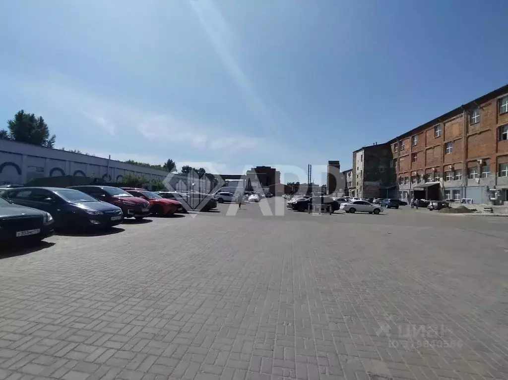Помещение свободного назначения в Татарстан, Казань ул. Братьев ... - Фото 0