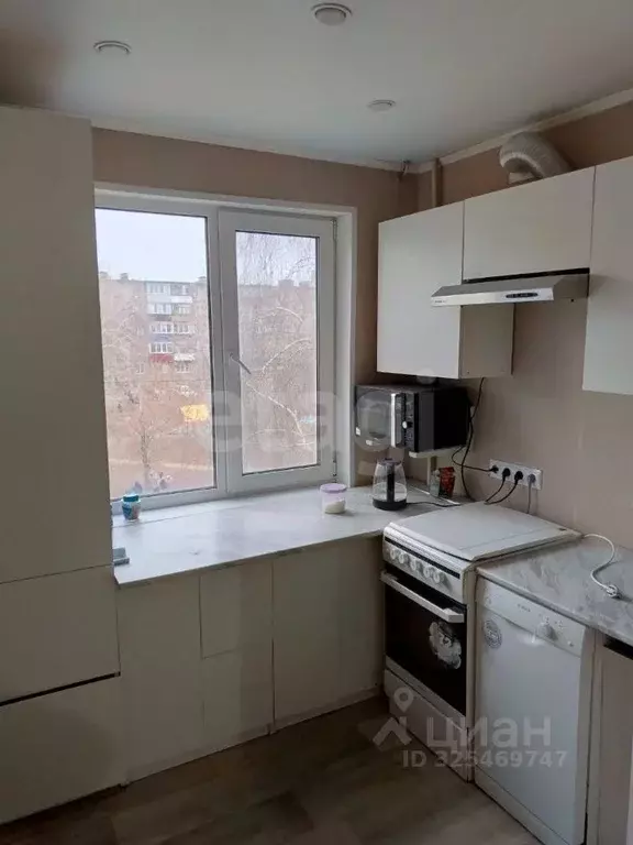 3-к кв. Оренбургская область, Орск Новый город мкр, ул. Короленко, ... - Фото 1