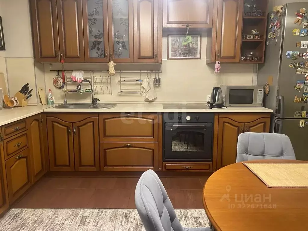 2-к кв. Тюменская область, Тюмень ул. Энергетиков, 16 (74.0 м) - Фото 2