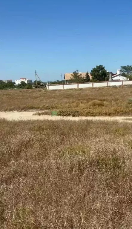 Участок в Крым, Ленинский район, Семисотское с/пос, с. Каменское  ... - Фото 2