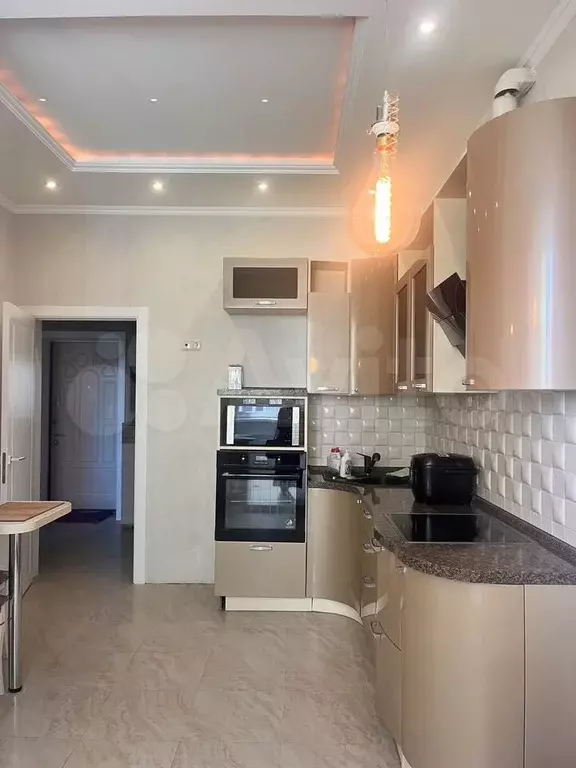 1-к. квартира, 48 м, 2/6 эт. - Фото 1
