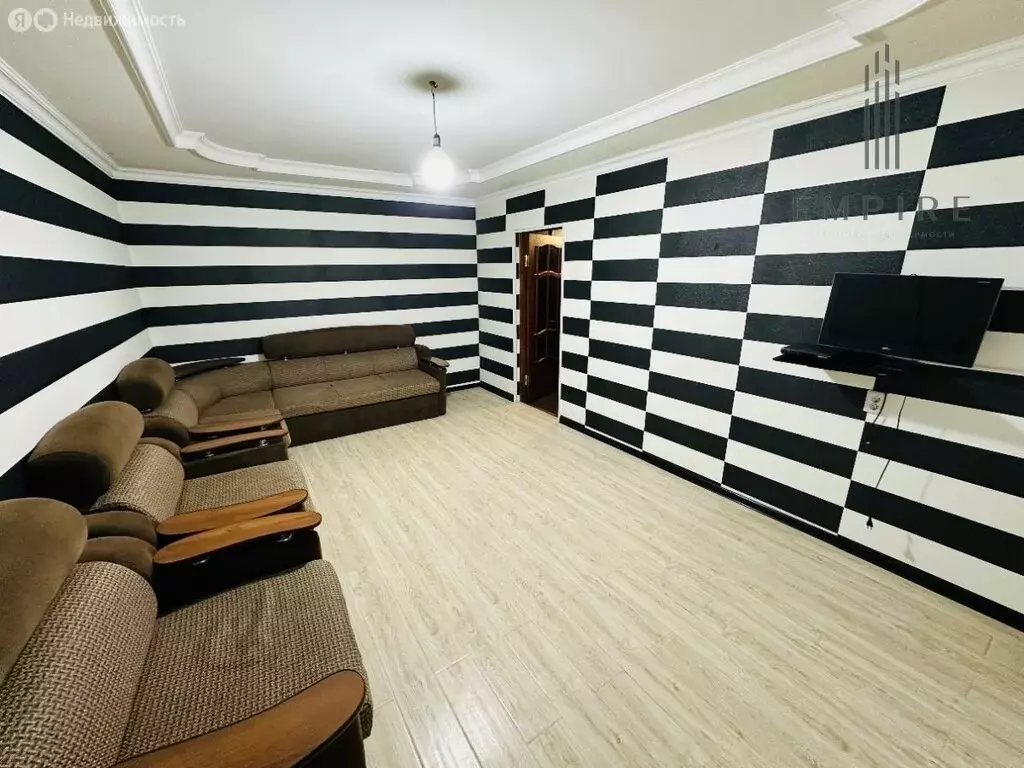 2-комнатная квартира: Грозный, улица А.А. Айдамирова, 141к7 (54 м) - Фото 1