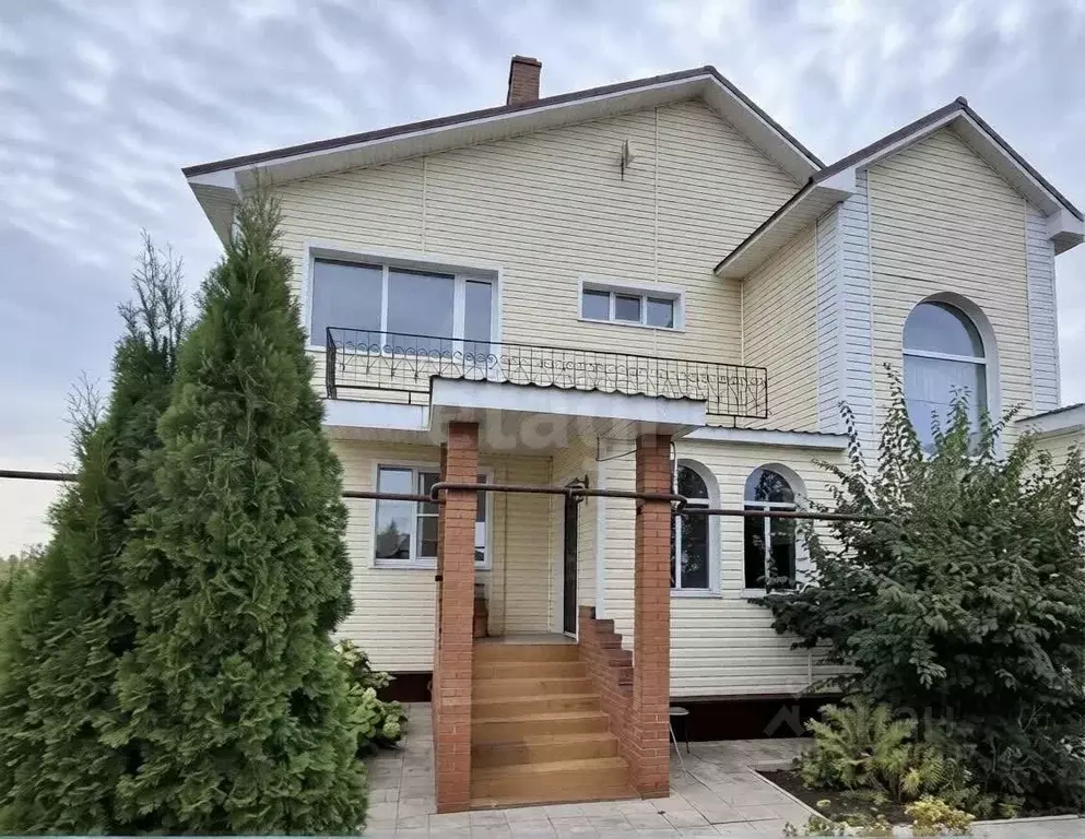 Дом в Самарская область, Кинель-Черкассы с/пос, с. Алтухово ул. ... - Фото 1