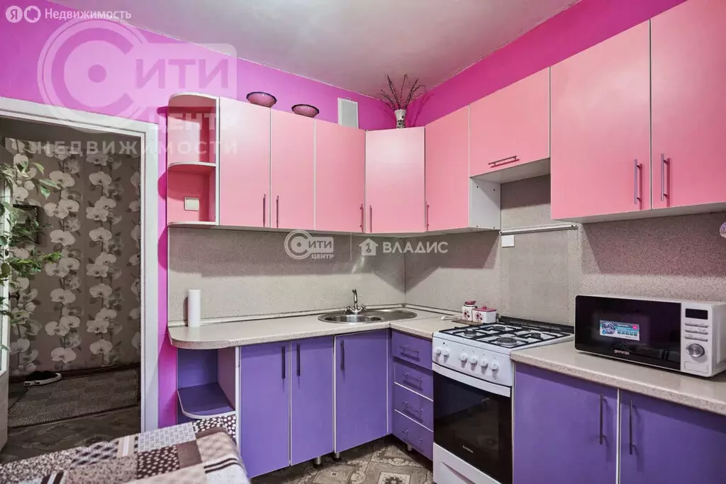 3-комнатная квартира: Воронеж, улица Генерала Лизюкова, 56 (62.1 м) - Фото 1