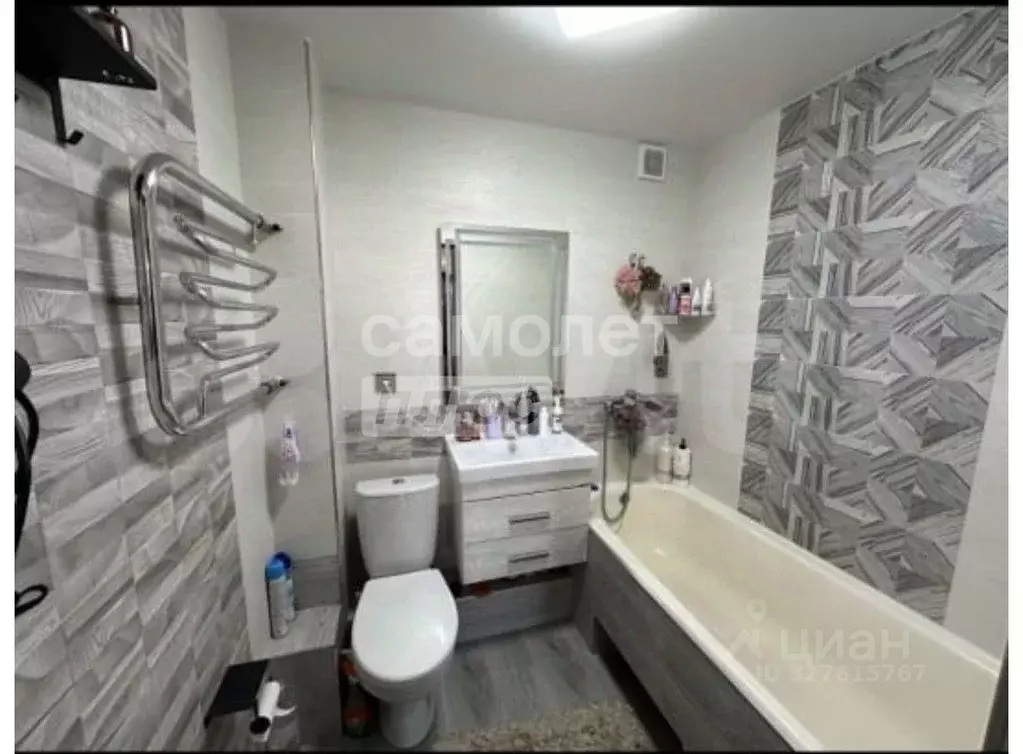 3-к кв. Кабардино-Балкария, Нальчик ул. Кешокова, 83А (78.3 м) - Фото 2