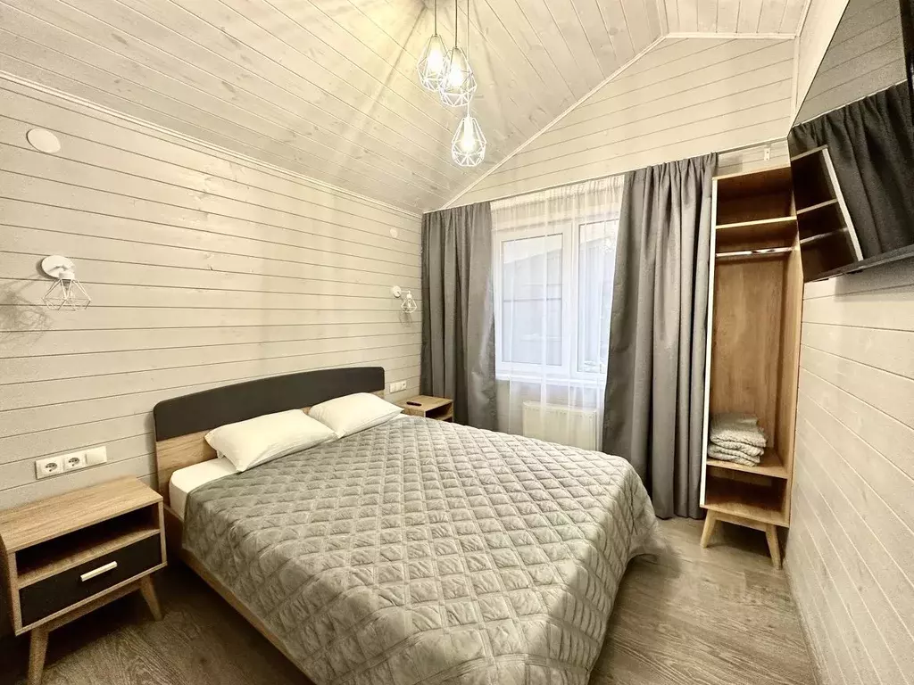 Дом в Карачаево-Черкесия, Зеленчукский район А-156, 67-й км (32 м) - Фото 1