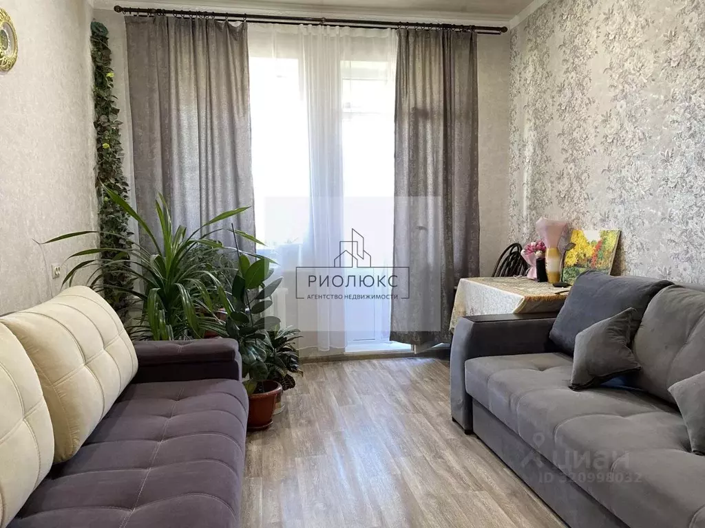 1-к кв. Челябинская область, Магнитогорск Октябрьская ул., 22/1 (32.0 ... - Фото 0