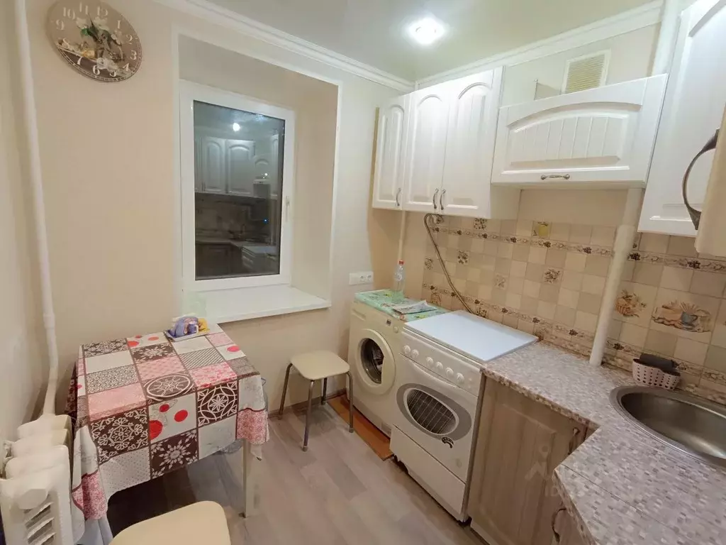 1-к кв. Нижегородская область, Нижний Новгород ул. Глинки, 40 (30.0 м) - Фото 0